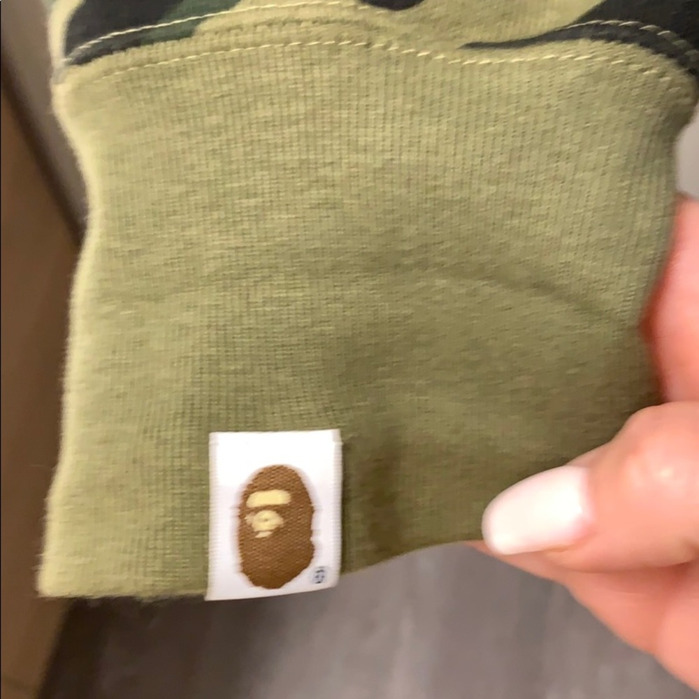Bape Green camo zip up hoodie - Picture 4 of 8